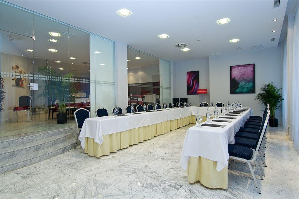 Hotel Castro Real Овьедо Экстерьер фото
